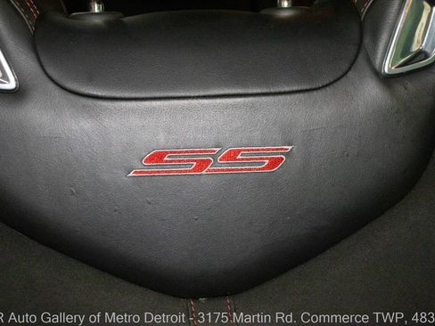Used 2014 Chevrolet SS RWD image 39