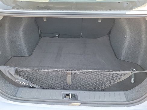 New 2025 Nissan Versa SR w/ Trunk Package image 13