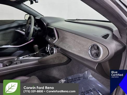Used 2018 Chevrolet Camaro ZL1 image 33