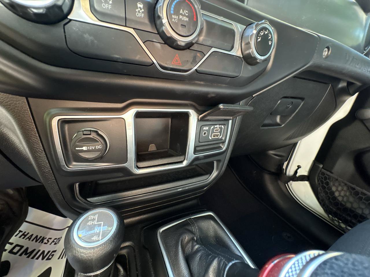 Used 2019 Jeep Wrangler Sport AWD/4WD image 35