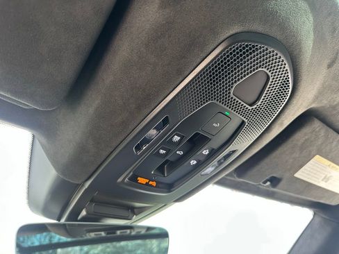 Certified 2025 Porsche Cayenne GTS image 37