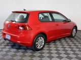 Used 2015 Volkswagen Golf S image 3