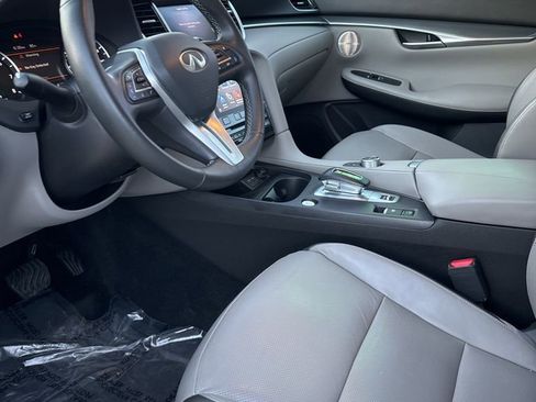 Certified 2024 INFINITI QX50 Luxe image 12