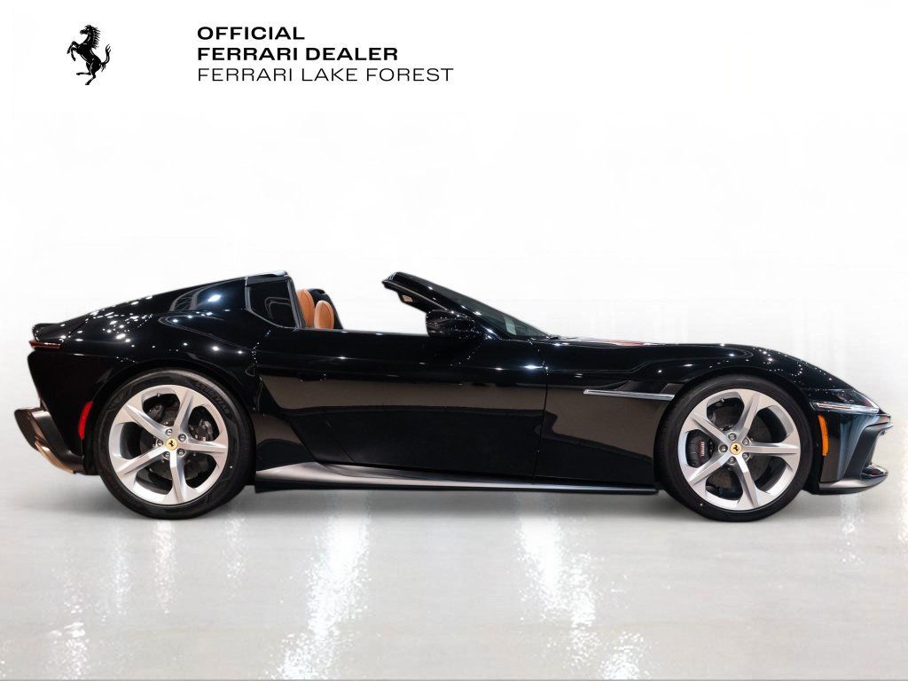 Used 2026 Ferrari 12Cilindri Spider RWD image 9