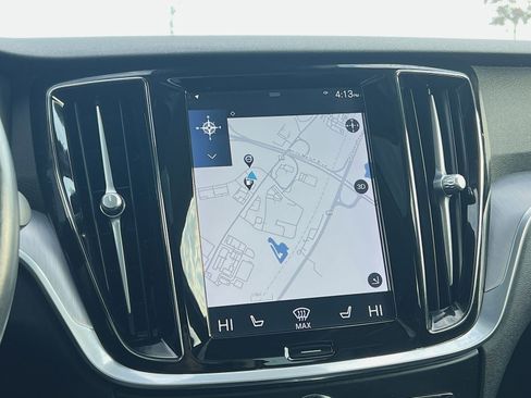 Used 2020 Volvo S60 T6 Momentum w/ Protection Package Premier image 20