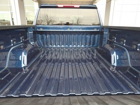 Used 2023 Chevrolet Silverado 1500 LT image 4