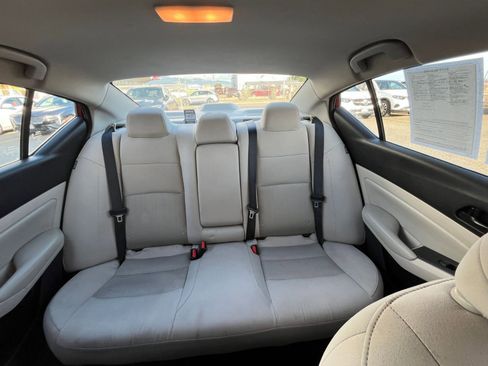 Used 2025 Nissan Altima 2.5 SV image 38