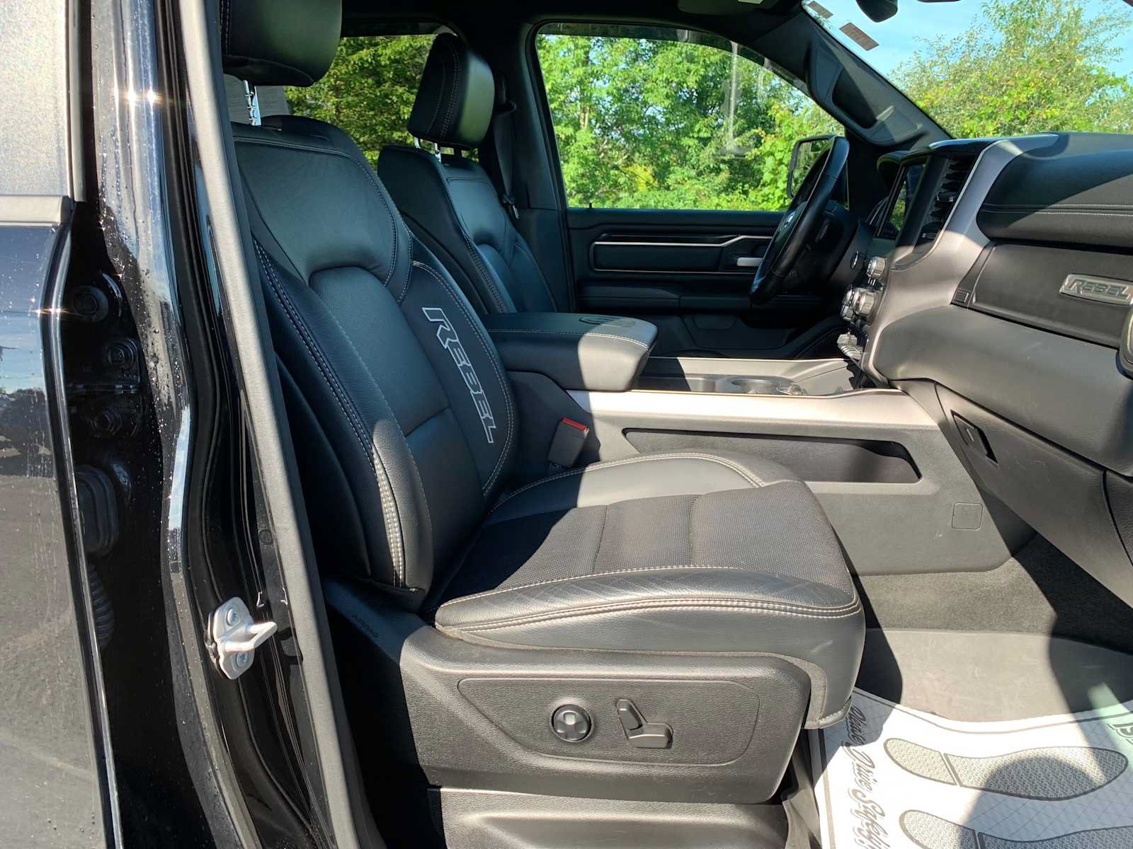 Used 2021 RAM 1500 Rebel w/ Rebel Level 2 Equipment Group AWD/4WD image 17