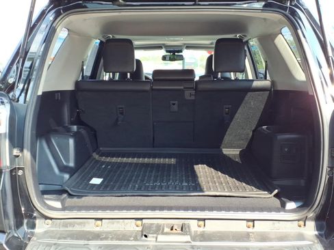 Used 2015 Toyota 4Runner Trail Premium AWD/4WD image 12