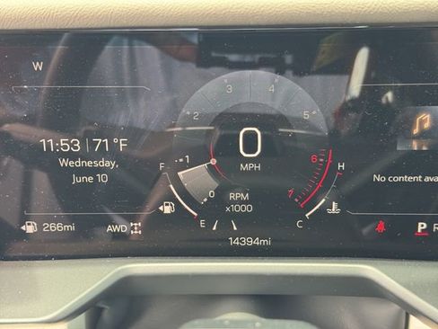 Used 2026 GMC Acadia Denali w/ Super Cruise Package AWD/4WD image 17