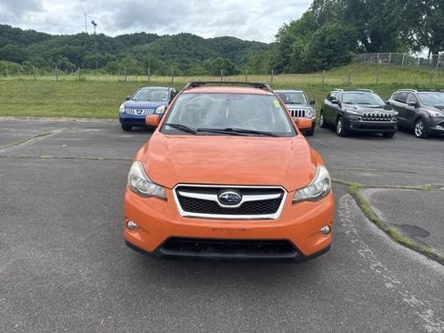 Used 2014 Subaru Crosstrek 2.0i Limited w/ Popular Package #2 AWD/4WD image 3