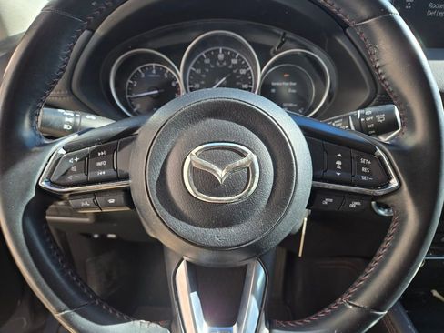 Certified 2022 MAZDA CX-5 Carbon Edition image 9