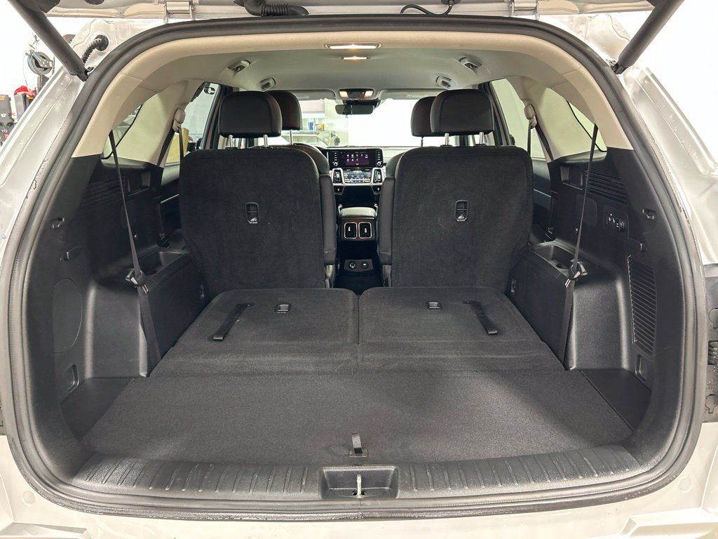 Certified 2024 Kia Sorento EX AWD/4WD image 27