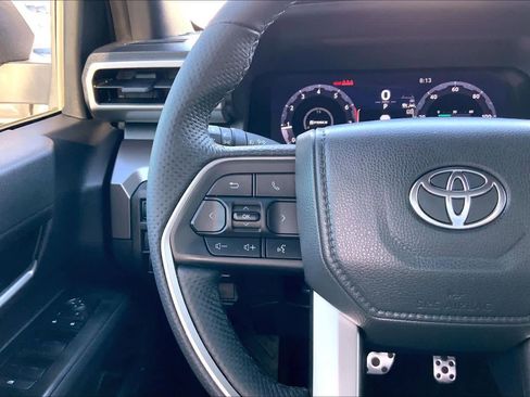 Used 2025 Toyota Tacoma TRD Sport RWD image 23