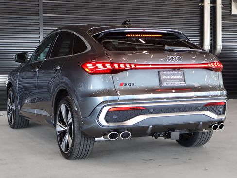 New 2026 Audi SQ5 Premium Plus image 2