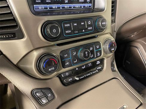 Used 2018 GMC Yukon Denali image 8