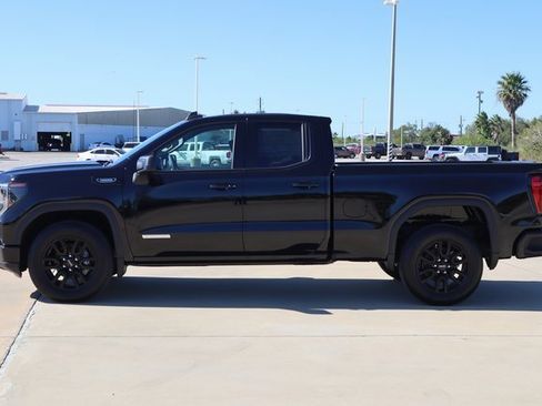 New 2025 GMC Sierra 1500 Elevation image 5