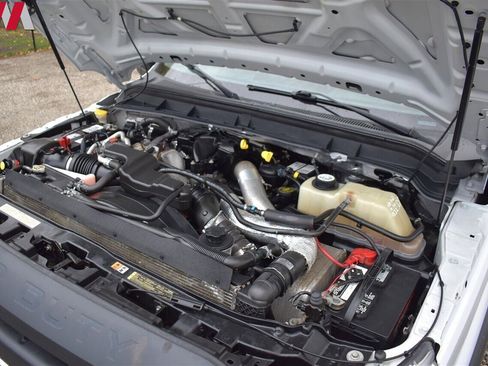 Used 2015 Ford F350 XL w/ Power Equipment Group image 27