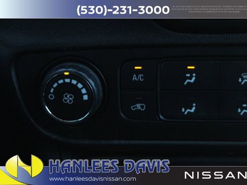 Used 2018 GMC Terrain SLE image 22