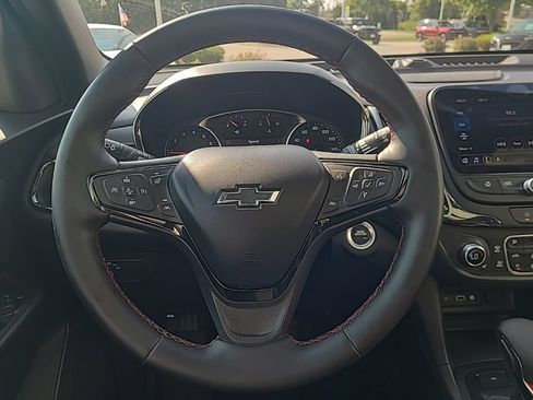 Used 2024 Chevrolet Equinox RS w/ RS Leather Package AWD/4WD image 25