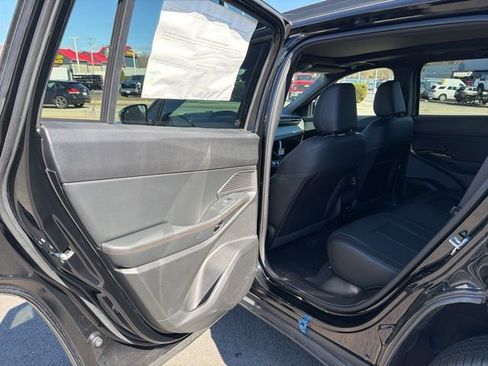 New 2026 Jeep Cherokee Limited AWD/4WD image 13