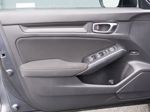 Used 2024 Honda Civic Sport image 12