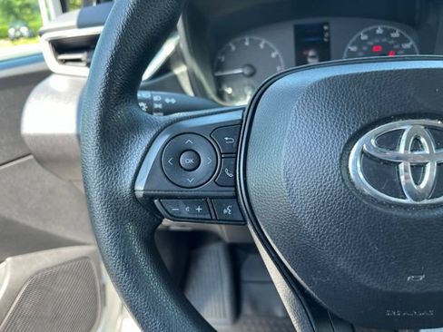 Used 2024 Toyota Corolla LE FWD image 21