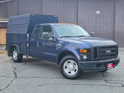 Used 2008 Ford F350 2WD SuperCab Super Duty image 3
