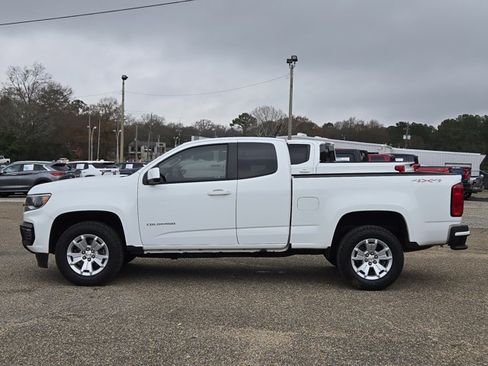 Used 2022 Chevrolet Colorado LT w/ Fleet Safety Package AWD/4WD image 23