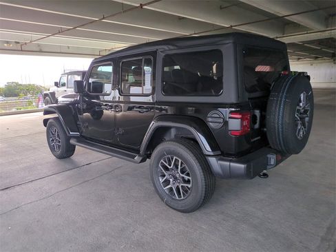 New 2025 Jeep Wrangler Sahara w/ Safety Group image 7
