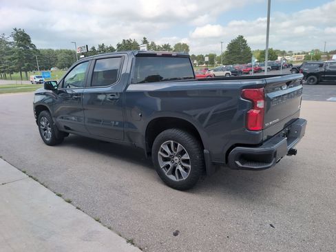 Used 2022 Chevrolet Silverado 1500 RST AWD/4WD image 6