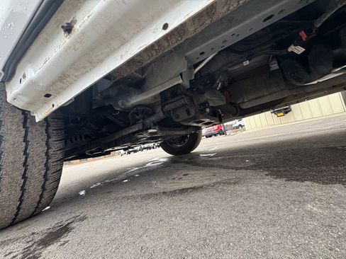 Used 2024 Ford Transit 250 Low Roof AWD w/ Exterior Upgrade Package image 50