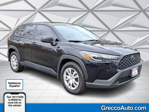 Used 2024 Toyota Corolla Cross L image 1