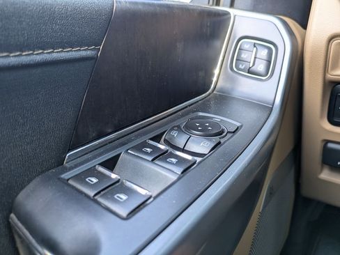 Used 2023 Ford F150 Lariat w/ Equipment Group 502A High AWD/4WD image 27