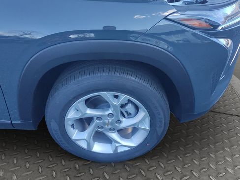 New 2026 Chevrolet Trax LS image 23