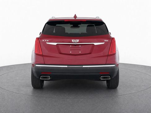 Used 2018 Cadillac XT5 Luxury w/ Driver Awareness Package FWD image 7