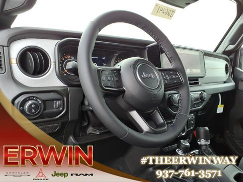 New 2026 Jeep Gladiator Sport image 10