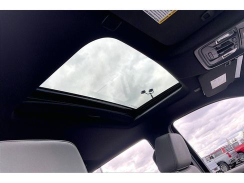 Used 2024 Chevrolet Silverado 1500 LT Trail Boss w/ LT Trail Boss Premium Package image 24