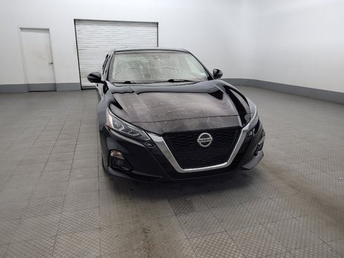 Used 2019 Nissan Altima 2.0 Edition One FWD image 14