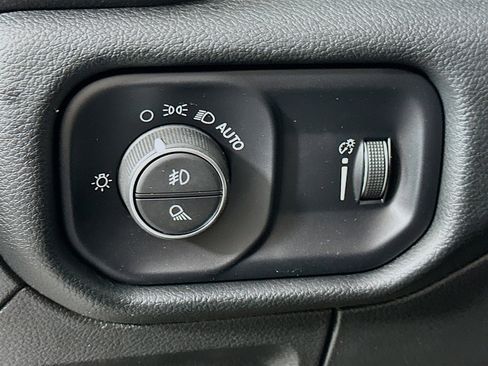 Used 2022 RAM 1500 Lone Star RWD image 17