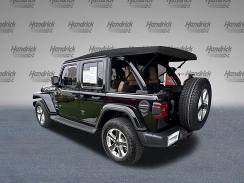 Used 2020 Jeep Wrangler Unlimited Sahara image 7