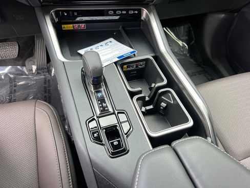 New 2026 Lexus TX 350 AWD image 25