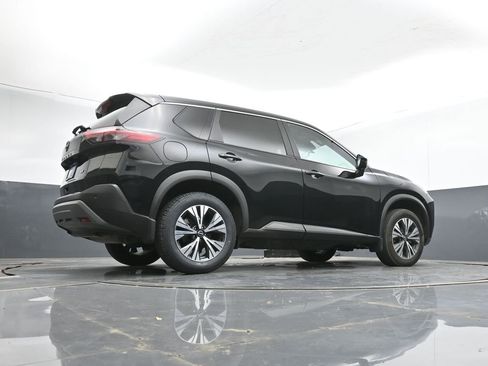 Used 2023 Nissan Rogue SV FWD image 42