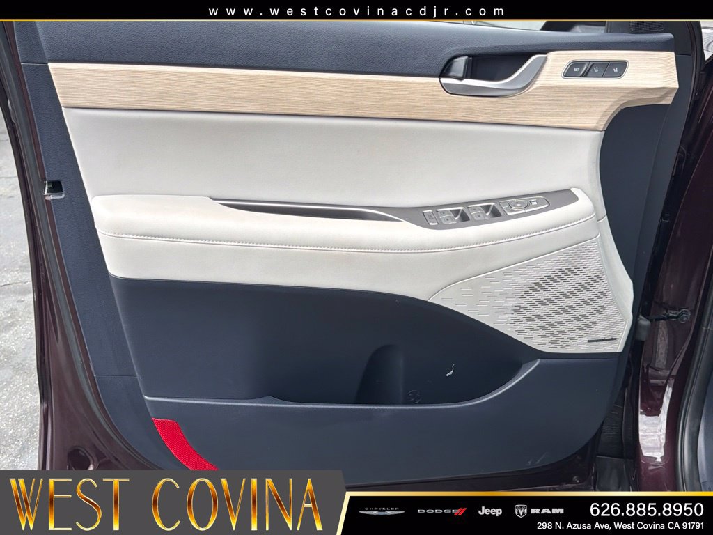 Used 2023 Hyundai Palisade Limited FWD image 20