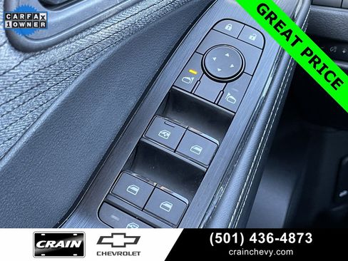 Used 2023 Nissan Rogue SV image 13