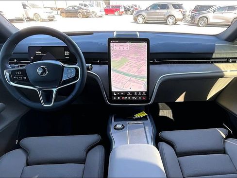 Certified 2025 Volvo EX90 Ultra image 21