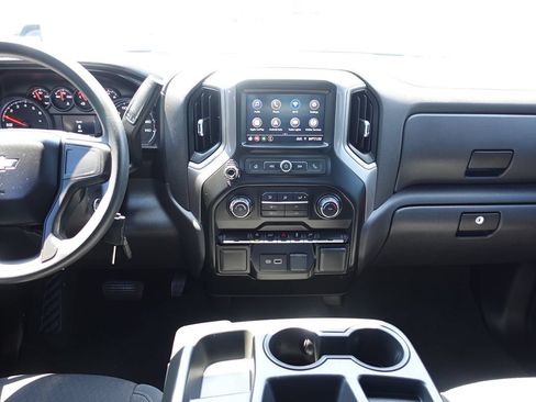 Used 2021 Chevrolet Silverado 1500 Custom AWD/4WD image 39