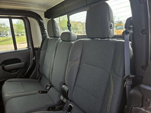 New 2026 Jeep Gladiator Mojave AWD/4WD image 29