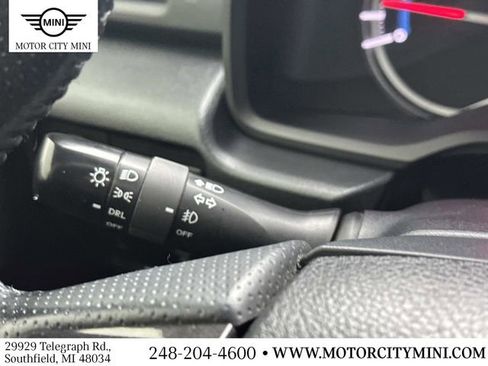 Used 2018 Toyota 4Runner TRD Off-Road Premium w/ TRD Performance Package image 28