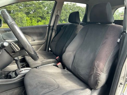 Used 2010 Honda Fit Sport image 15